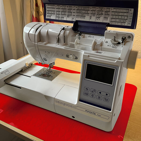 t-floor-60-1-red-floor-mat-sewing-machine Sewing Machine on Floor Mat