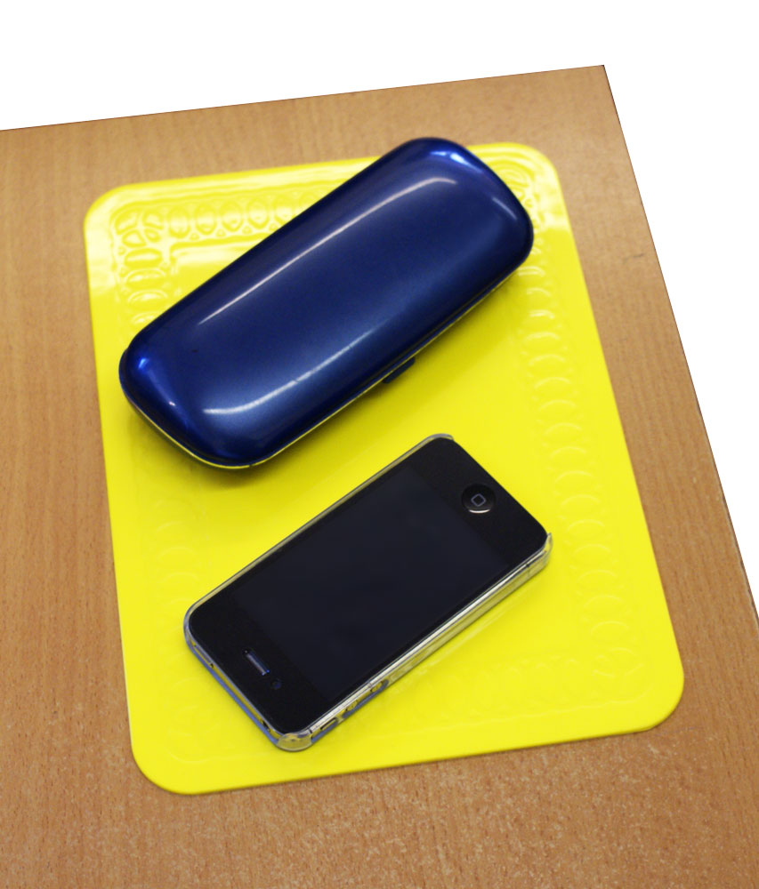 tenura_mat_visual_aid Yellow Non Slip Mat with Phone